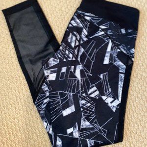 Zella black with mesh leggings